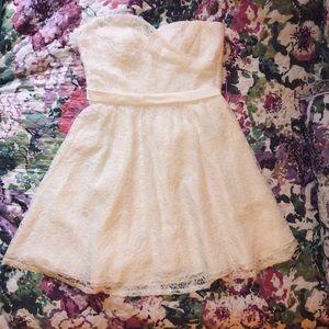 White Lace Strapless Cocktail Dress